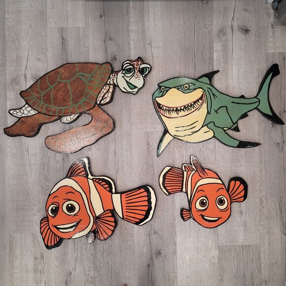 Disney Extra Large custom wooden hand made Finding Nemo wall art crush nemo, dad - Picture 1 of 14